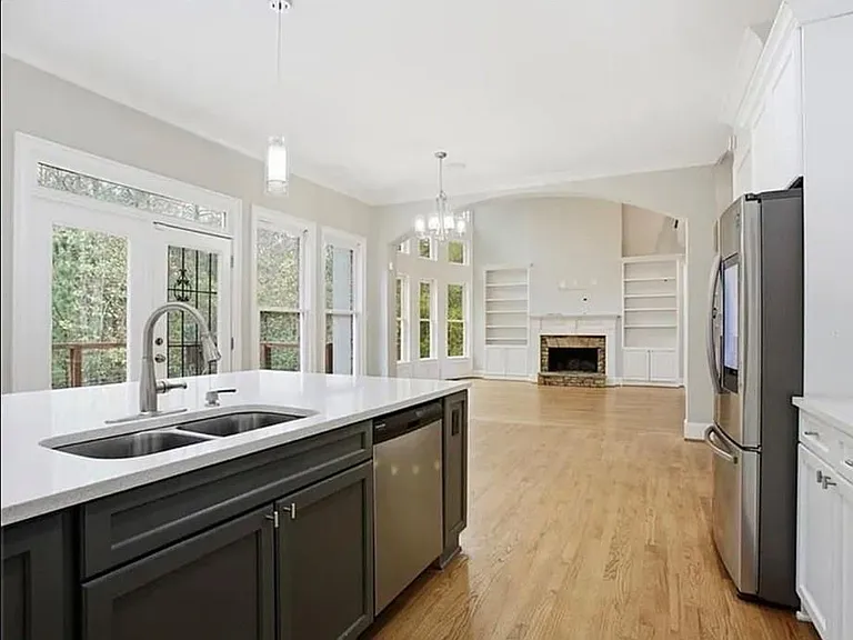845 Botanica Way S — Photo 13