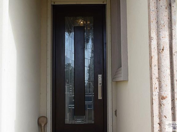 3rd image of 5210 Gulf Blvd