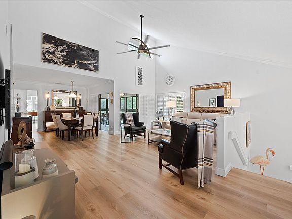5th image of 16151 W Bay Drive #261
