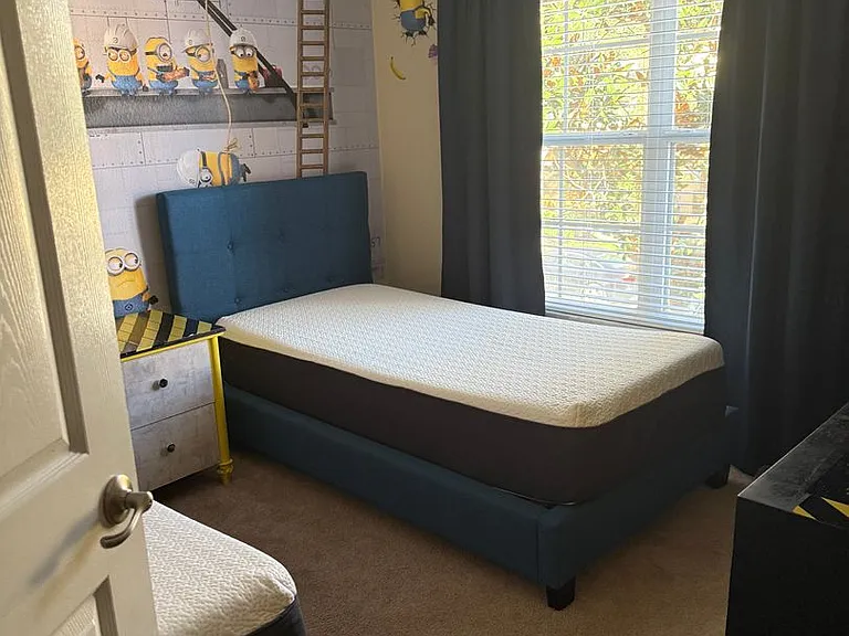 860 Assembly Ct — Photo 10