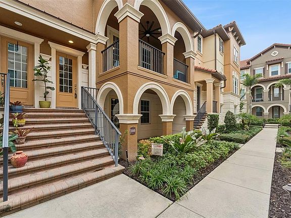 2nd image of 1048 PARMA CIRCLE
