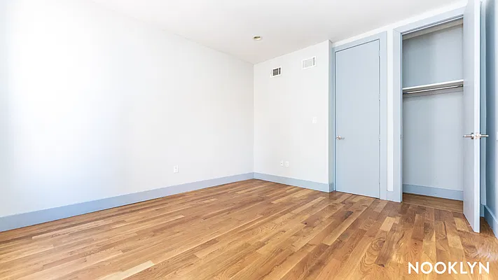 Rented by Nooklyn NYC LLC | media 6