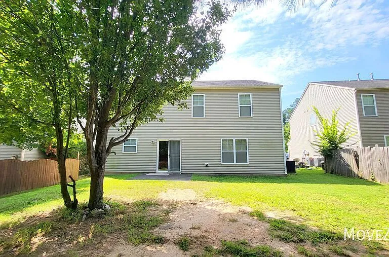 4435 Stonewall Dr — Photo 17