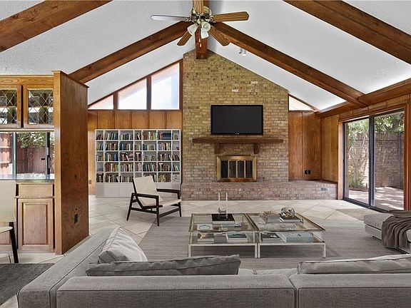 3rd image of 3909 Greenhills Ct W