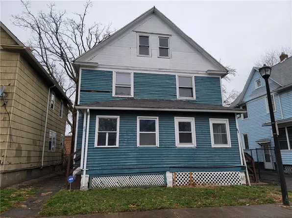 32 Diringer Pl, Rochester, NY 14609