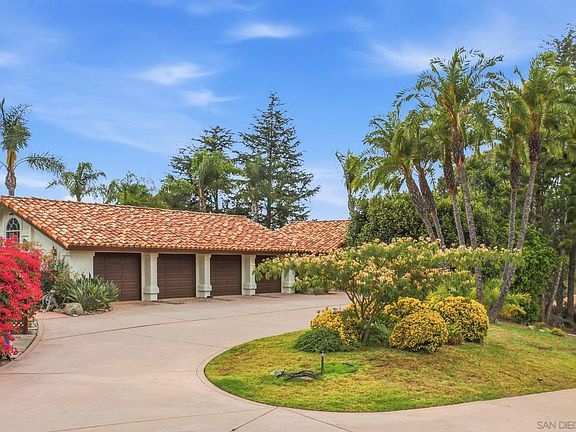 4th image of 3548 Rosa Way