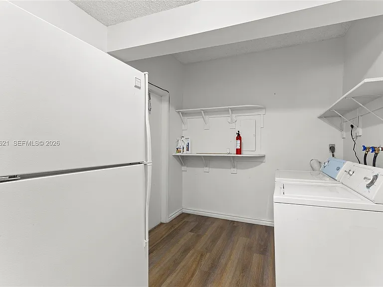 13745 SW 84th St #A — Photo 13