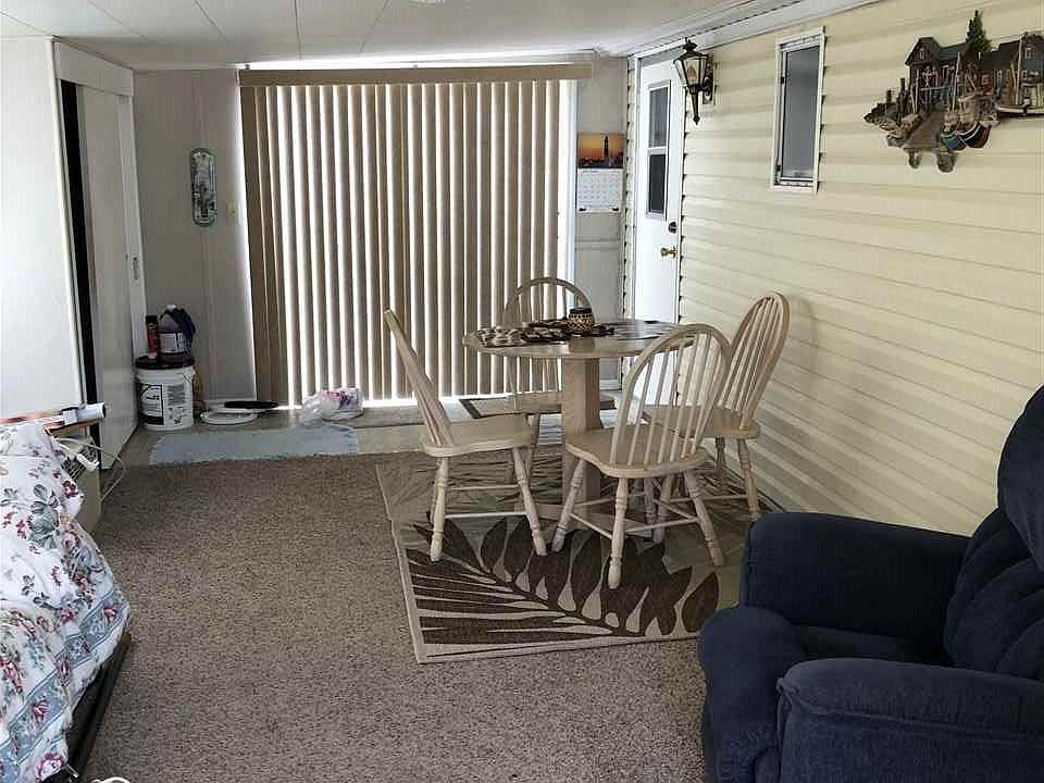 E Michigan Ave, Au Gres, MI 48703 Zillow