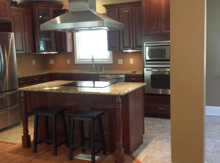 4185 S Clement Ave, Milwaukee, WI 53207