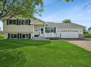 5260 Pond View Ln, Big Lake, MN 55309