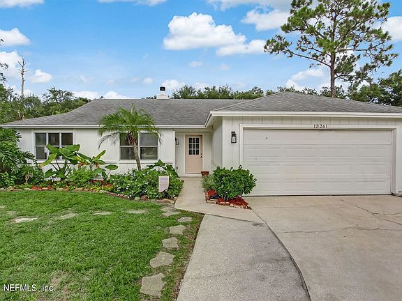 3rd image of 13261 Arbor Vitae Dr #1