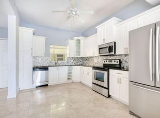 1650 Presidential Way APT 406, West Palm Beach, FL 33401