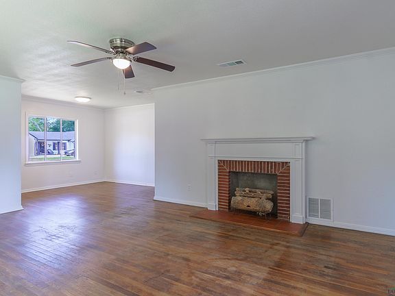 4th image of 135 W Jewel Dr