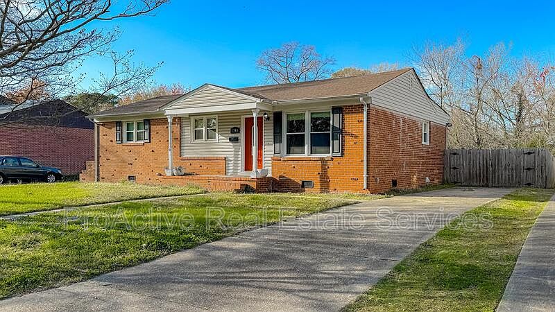 1st image of 1346 Tallwood St