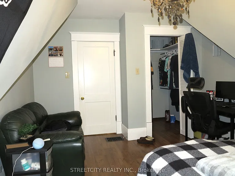 173 Mount Pleasant Ave — Photo 18