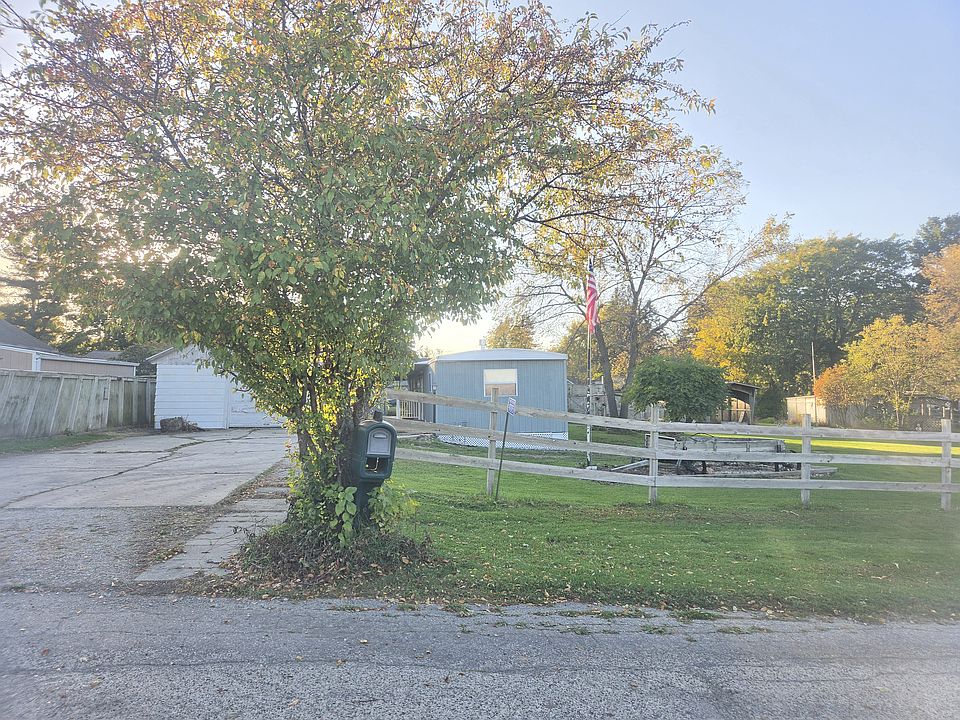 1st image of N7075 East St