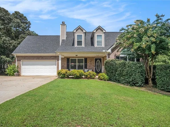 145 Manor Pl, Commerce, GA 30530