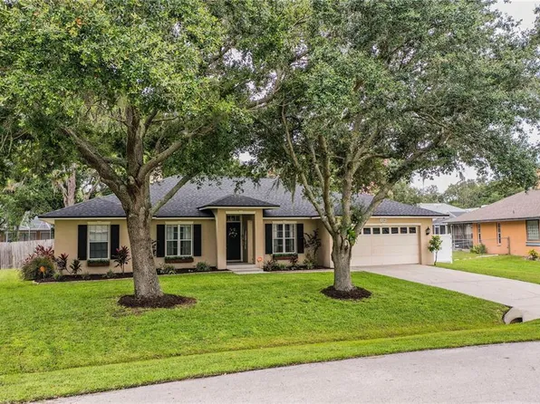 2204 Velvet Way, Lakeland, FL 33811
