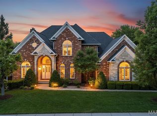 125 Gardner Pl, Saint Charles, MO