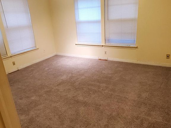 5th image of 456 Pittman St