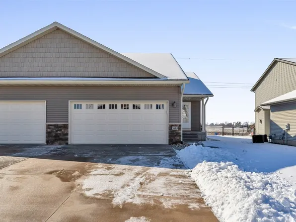 5603 Dostal Dr SW, Cedar Rapids, IA 52404