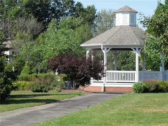 4th image of 6789 Upper Brook Way