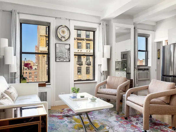 116 West 72nd Street image 1 of 7