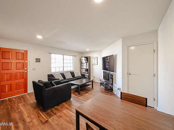 3rd image of 2020 W UNION HILLS Drive #162