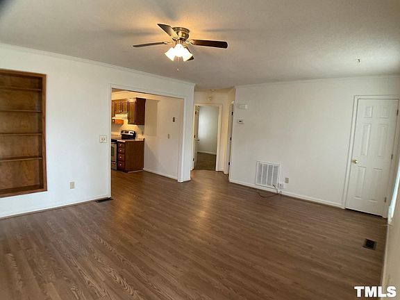 4th image of 2202 Morningside Dr