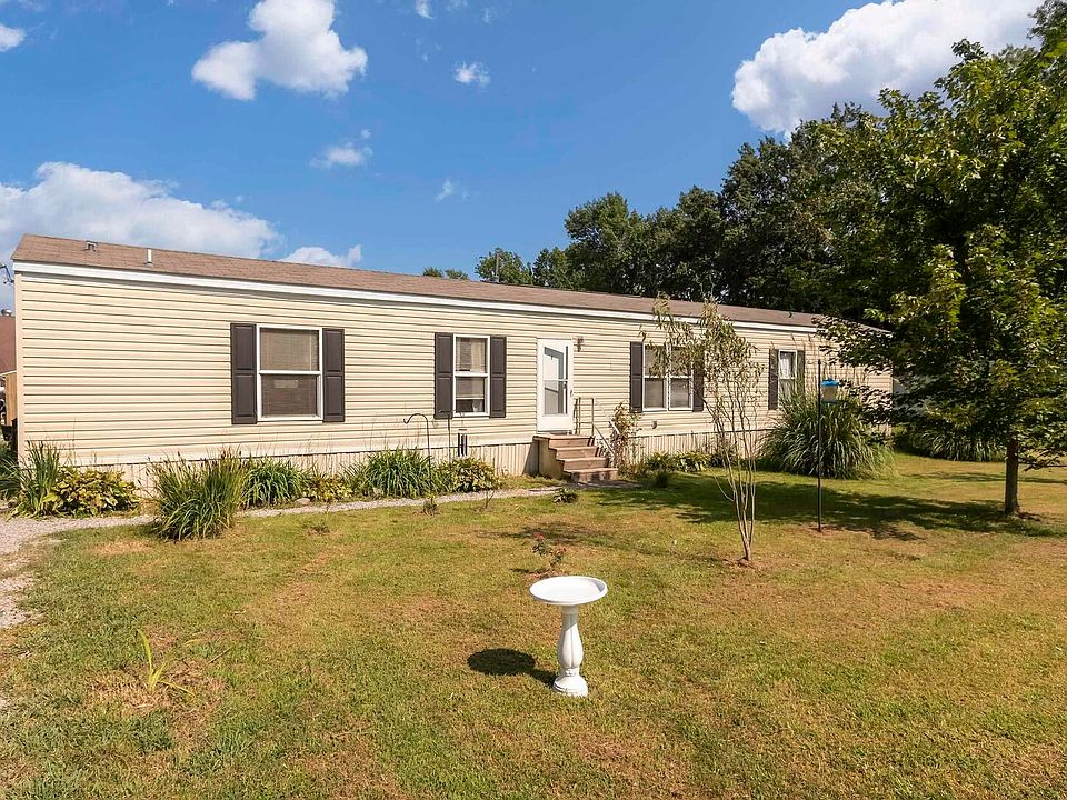 1st image of 1703 Beverly Dr