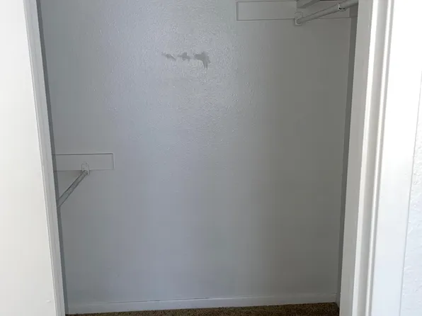 Lakeview Apartments