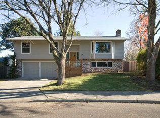 20870 SW Rosa Dr, Beaverton, OR 97078