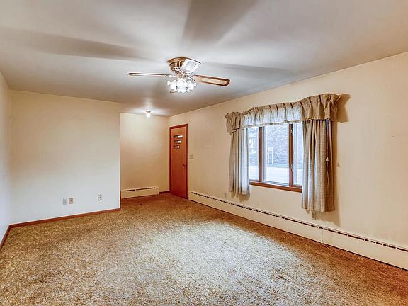 3rd image of 311 4th Ave NW