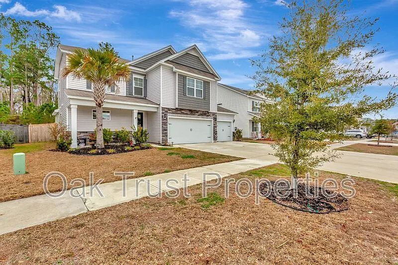 4 bed, 3.5 bath, 2338 sqft, $2,750 — Photo 2