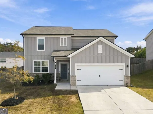 176 Summit Pointe Dr, Dallas, GA 30132