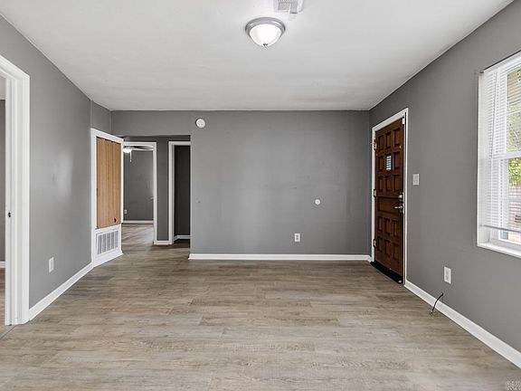 5th image of 1721 Tulane Ave