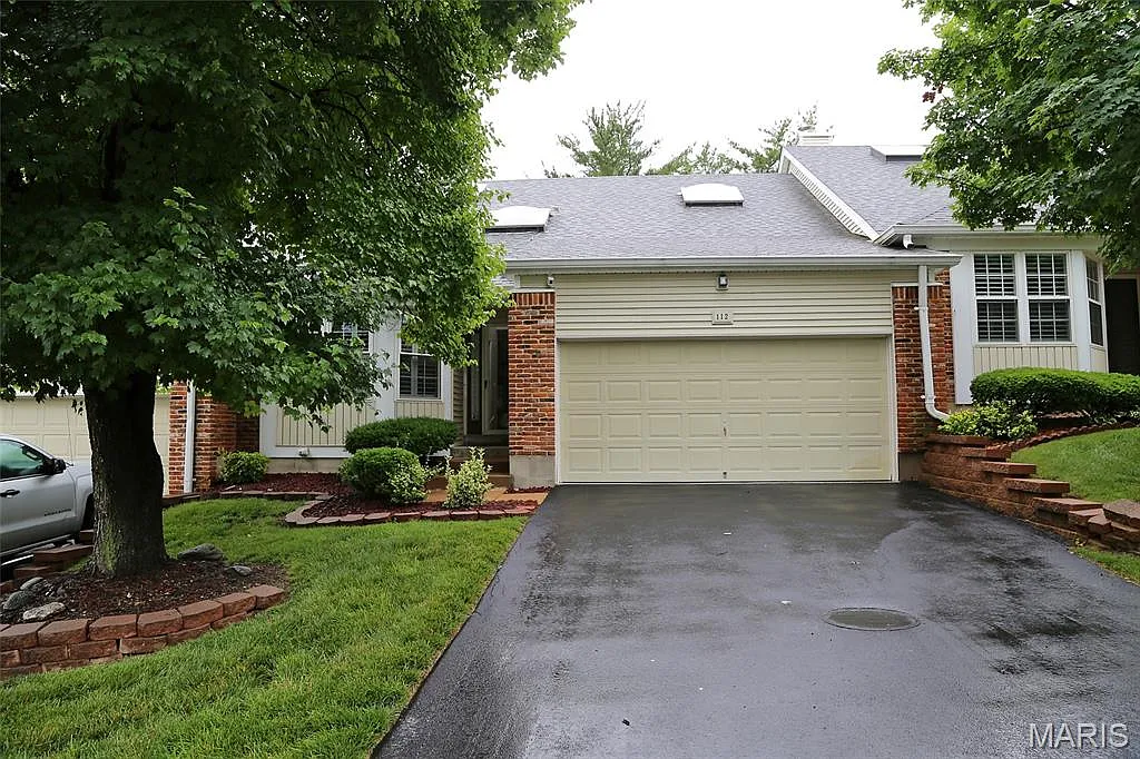 112 Baxter Heights Ct photo 1