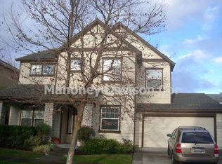 384 Song Bird Way, Petaluma, CA 94954