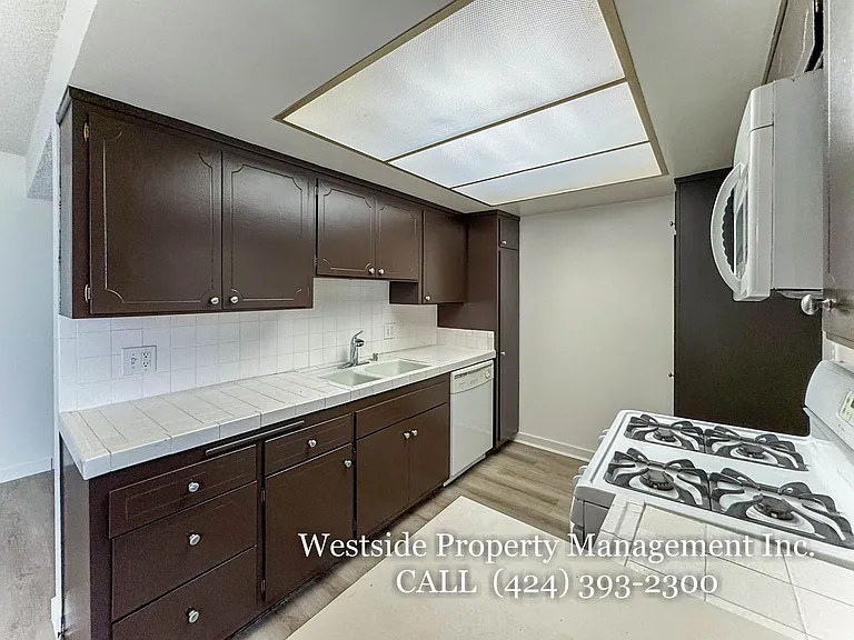 3336 Tilden Ave #101 — Photo 7