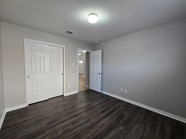 2609 Red Fern Dr — Photo 22