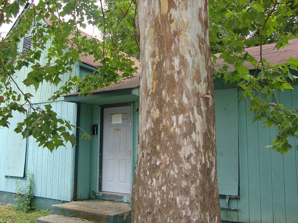 1st image of 1908 Cephas St