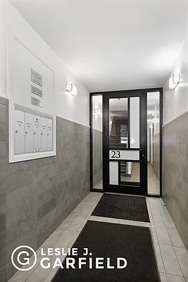 Rented by Leslie J. Garfield | media 29