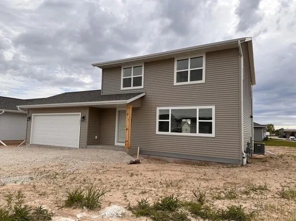 1011 McNish COURT, Sheboygan Falls, WI 53085