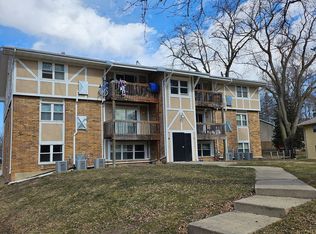 1195 NW Aurora Ave #10, Des Moines, IA 50313