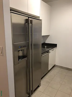 Rented by Akam Sales and Brokerage | media 17