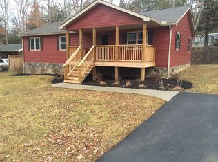 104 Criscon Ln, Daniels, WV 25832