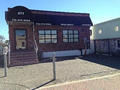 1st image of 377 Woodcleft Ave