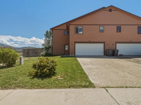 393 E 5th St, De Beque, CO 81630