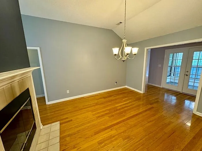 129 Telluride Dr — Photo 8
