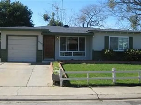 5844 69th St, Sacramento, CA 95824